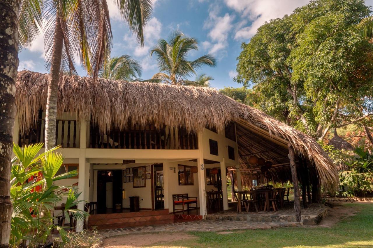 Hotel Casalina Palomino Bagian luar foto