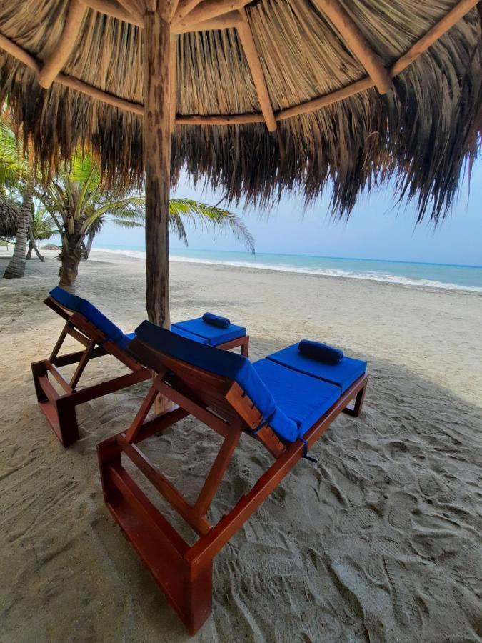 Hotel Casalina Palomino Bagian luar foto